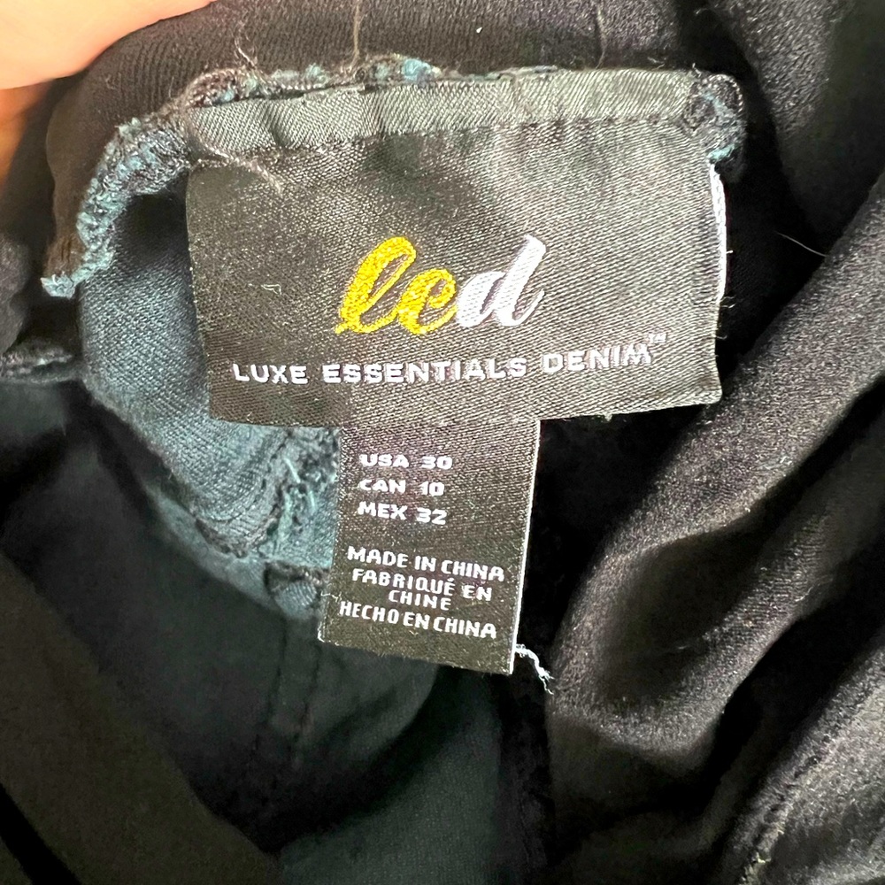 GUC Pea in the Pod- LED  Maternity Jeans